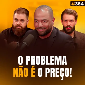 Capa do podcast Papo de Vendedor na cor amarela com a foto do convidado, Ricardo Voz, ao centro, e a foto dos hosts, Leandro Munhoz e Daniel Mestre, ao lado. Abaixo, o título da capa, O Problema Não é Preço, sobre persuasão em vendas e por que ISSO FAZ O QUE VOCÊ VENDE PARECER CARO (E VOCÊ NEM PERCEBE)?